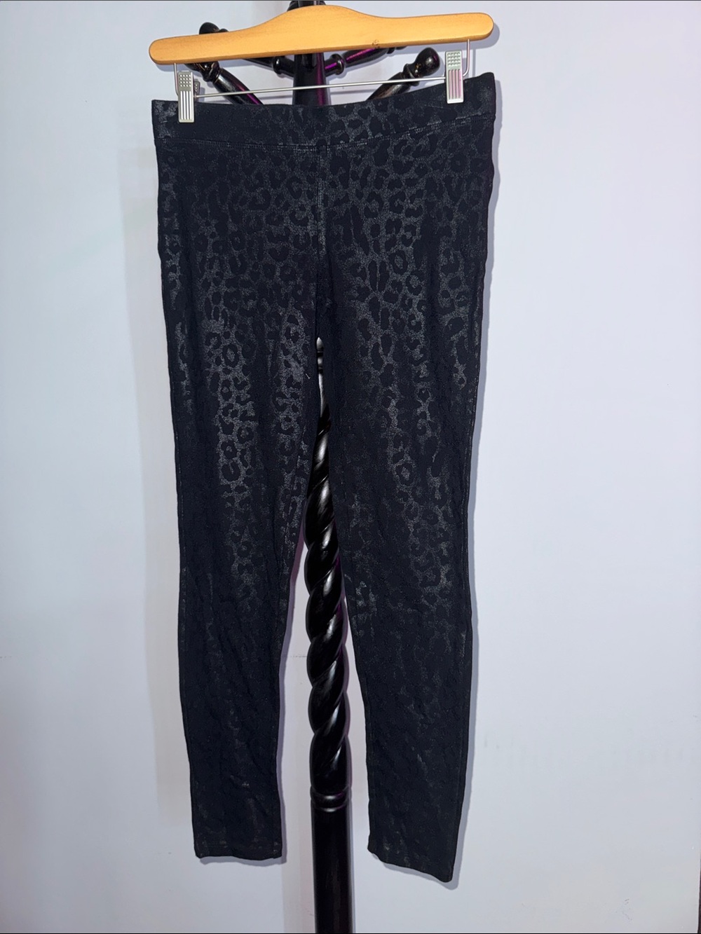 Express Black Leopard-Print Leggings 7.1T
